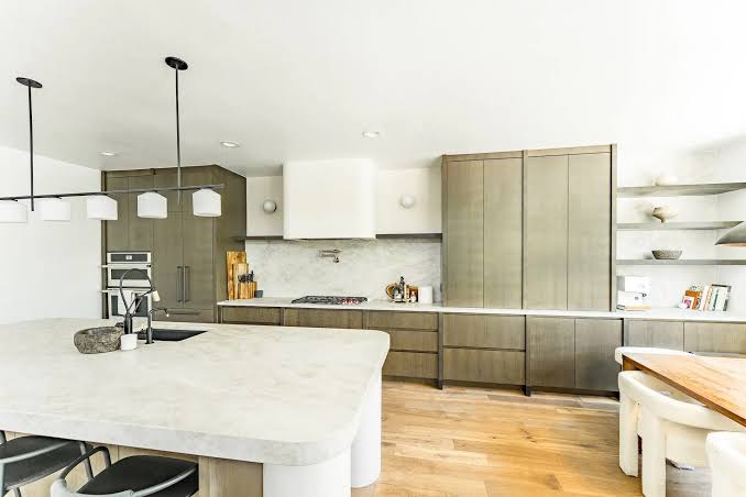 Wash Park Craftsman bungalow kitchen remodel with shaker cabinetry and quartz countertops